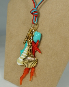Ciondolo "Jingling Bunches - mare" - 102) Corallo/Turchese/Avorio