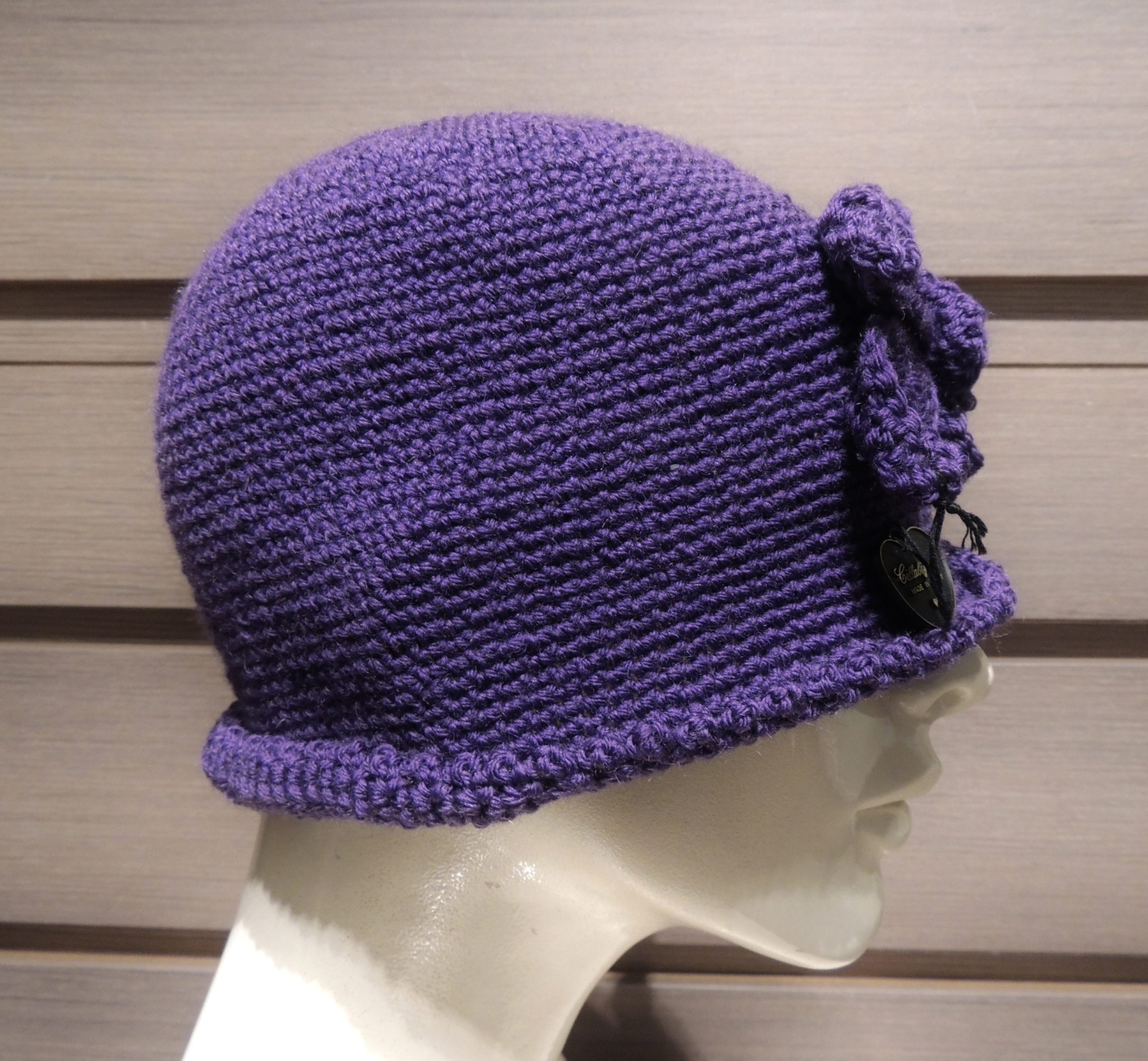 Cappellino fiori lana - 14) Viola